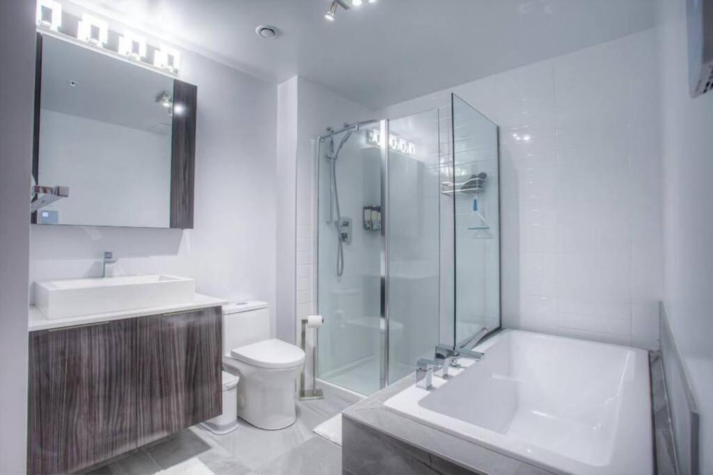 2 Bedroom Condo In The Heart Of The City Montréal Exterior foto