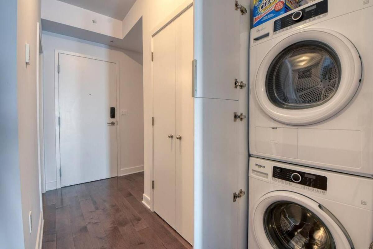 2 Bedroom Condo In The Heart Of The City Montréal Exterior foto